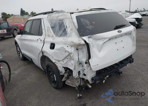 2021 Ford Explorer Xlt z USA, uszkodzony, nr VIN 1FMSK7DH9MGB96282